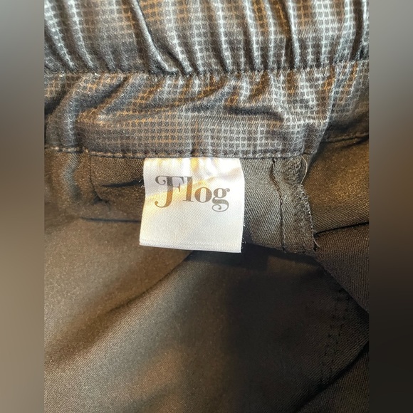 BEVY FLOG Shely Vegan Jogger, Black Original, Size 30, Luxury, Closet Staple - Picture 10 of 11